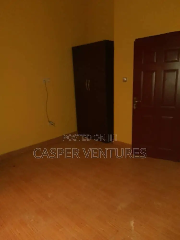 1bdrm Shared Apartment in Cruz, Ikate for rent in Ikate