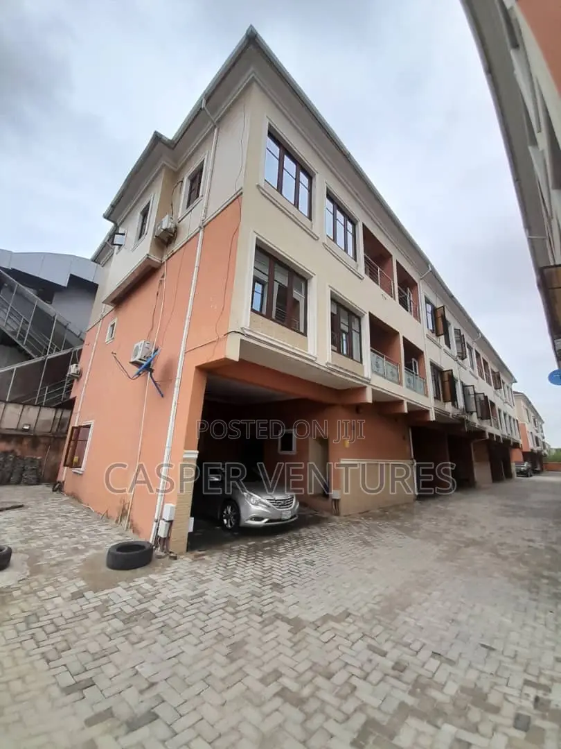 1bdrm Shared Apartment in Cruz, Ikate for rent in Ikate