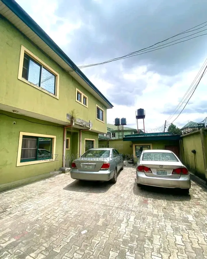 8bdrm Block of Flats in Rukpakurushi, for sale in Eliozu