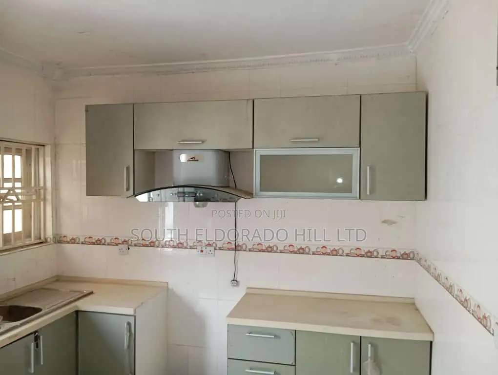 3bdrm Bungalow in Off Lekki-Epe Expressway for sale in Off Lekki-Epe Expressway
