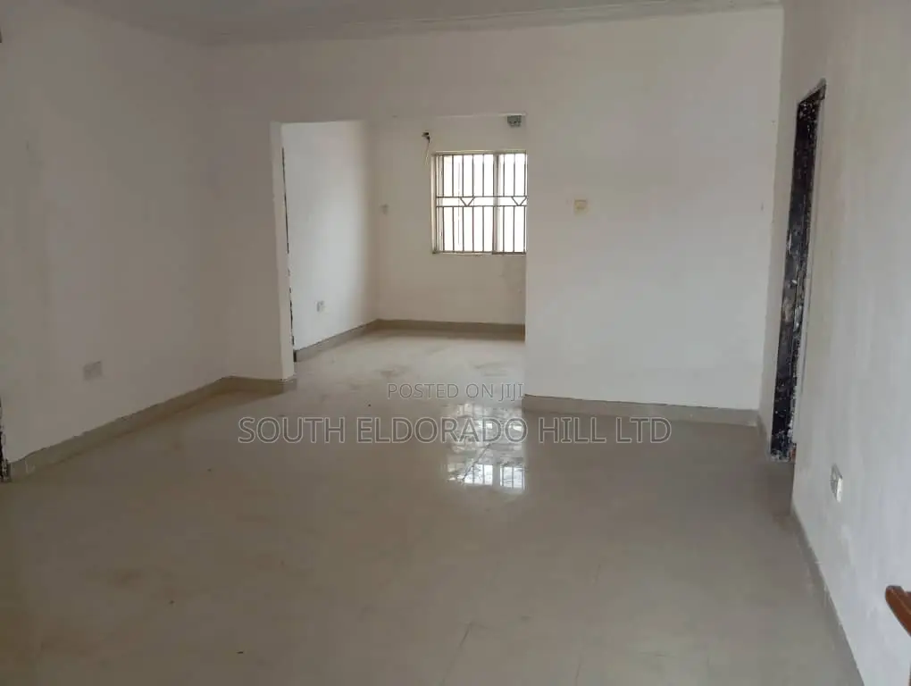 3bdrm Bungalow in Off Lekki-Epe Expressway for sale in Off Lekki-Epe Expressway