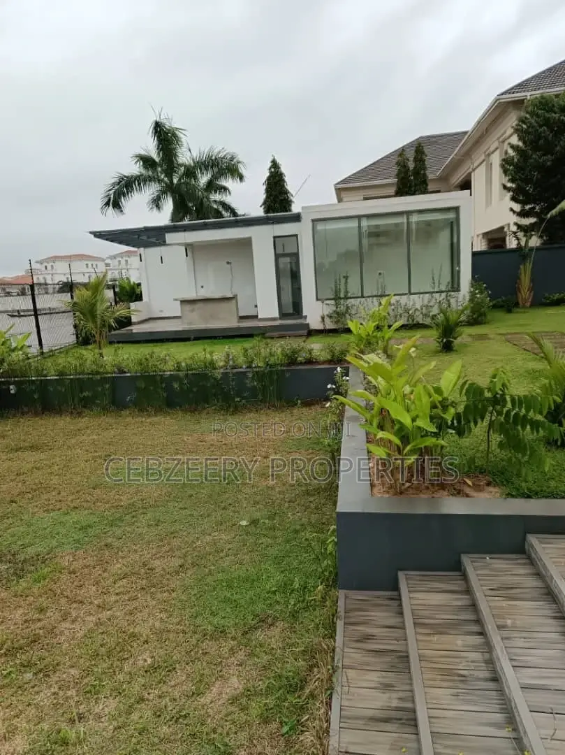 6bdrm Duplex in Banana Island for sale in Banana Island