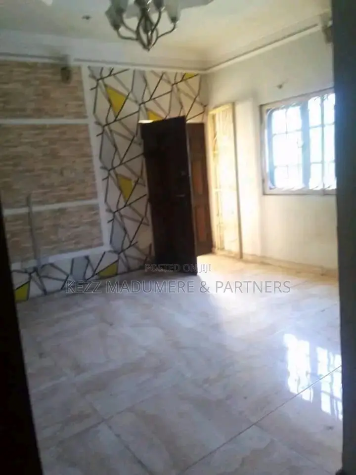 5bdrm Bungalow in Location Road , Ada, Port-Harcourt for sale in Port-Harcourt