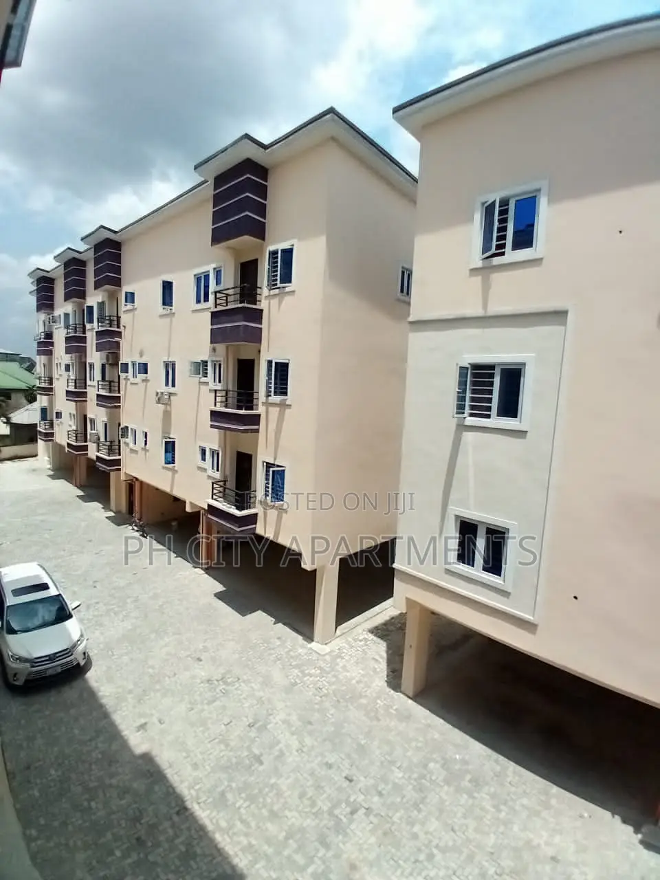 3bdrm Block of Flats in GRA Phase 3 / Port-Harcourt for rent in GRA Phase 3 / Port-Harcourt