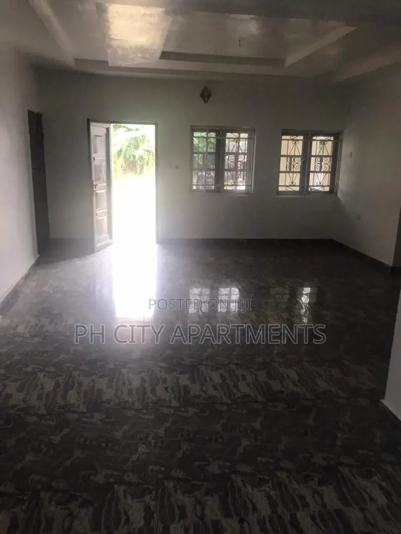 3bdrm Block of Flats in GRA Phase 3 / Port-Harcourt for rent in GRA Phase 3 / Port-Harcourt