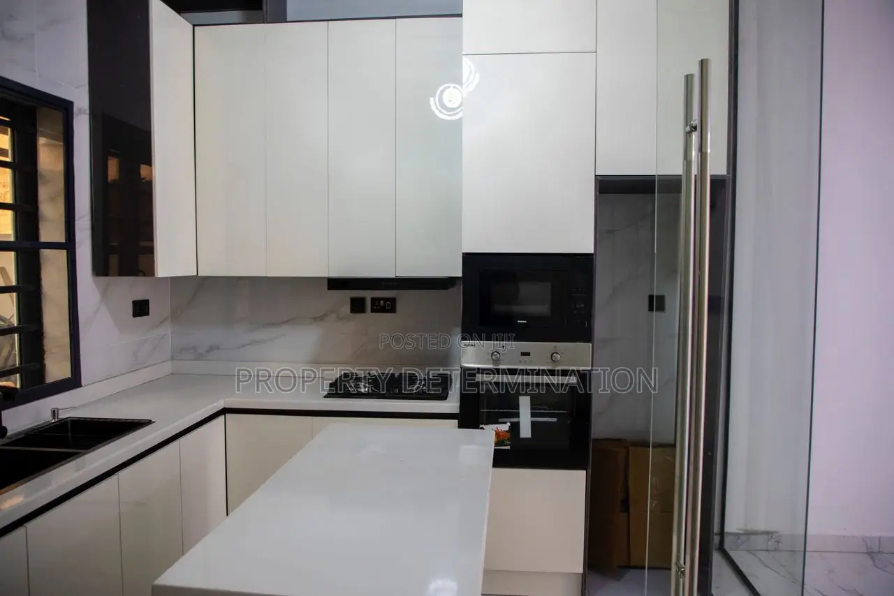Furnished 4bdrm Duplex in Omole Phase 1 for sale in Omole Phase 1