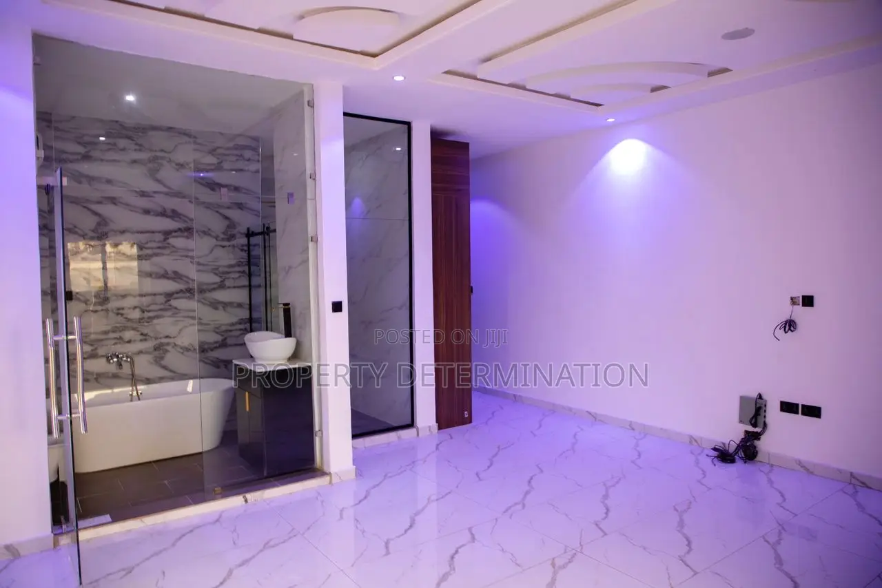 Furnished 4bdrm Duplex in Omole Phase 1 for sale in Omole Phase 1