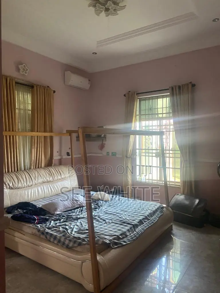 Furnished 7bdrm Duplex in Satellite Town for sale in Satellite Town