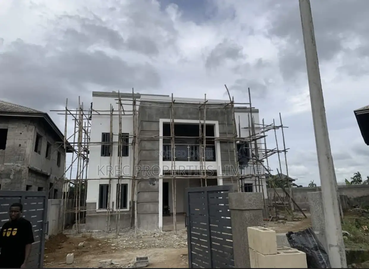 4bdrm Duplex in Eliozu Estate, Port-Harcourt for sale in Port-Harcourt
