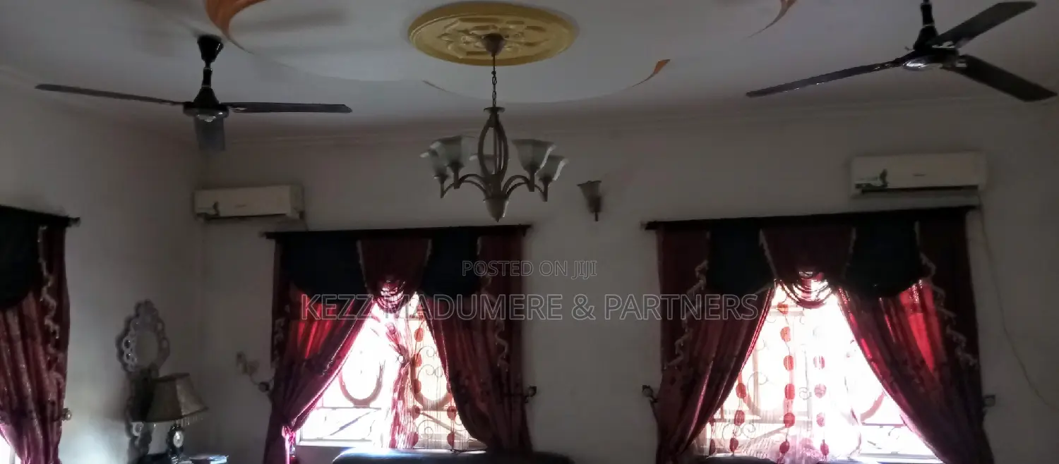 9bdrm Duplex in Timothy Lane , Off, Port-Harcourt for sale in Port-Harcourt
