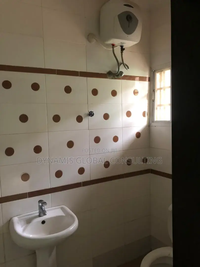 3bdrm Block of Flats in Harmony Zone Estate for sale in Magodo Isheri
