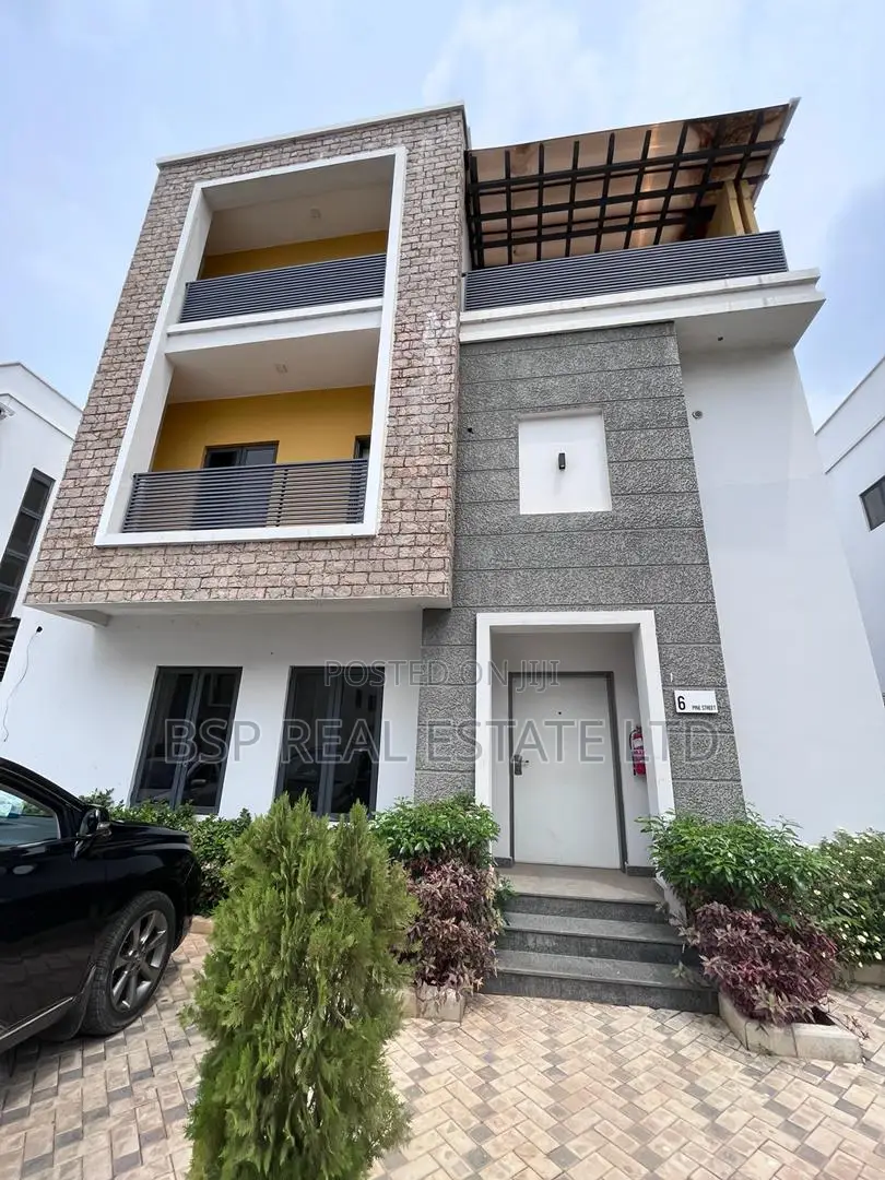 5bdrm Duplex in Cosgrove, Wuye for sale in Wuye