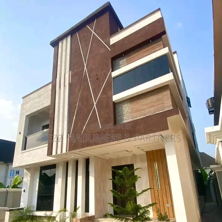 5bdrm Duplex in Ivory Heights Garden, Port-Harcourt for sale in Port-Harcourt