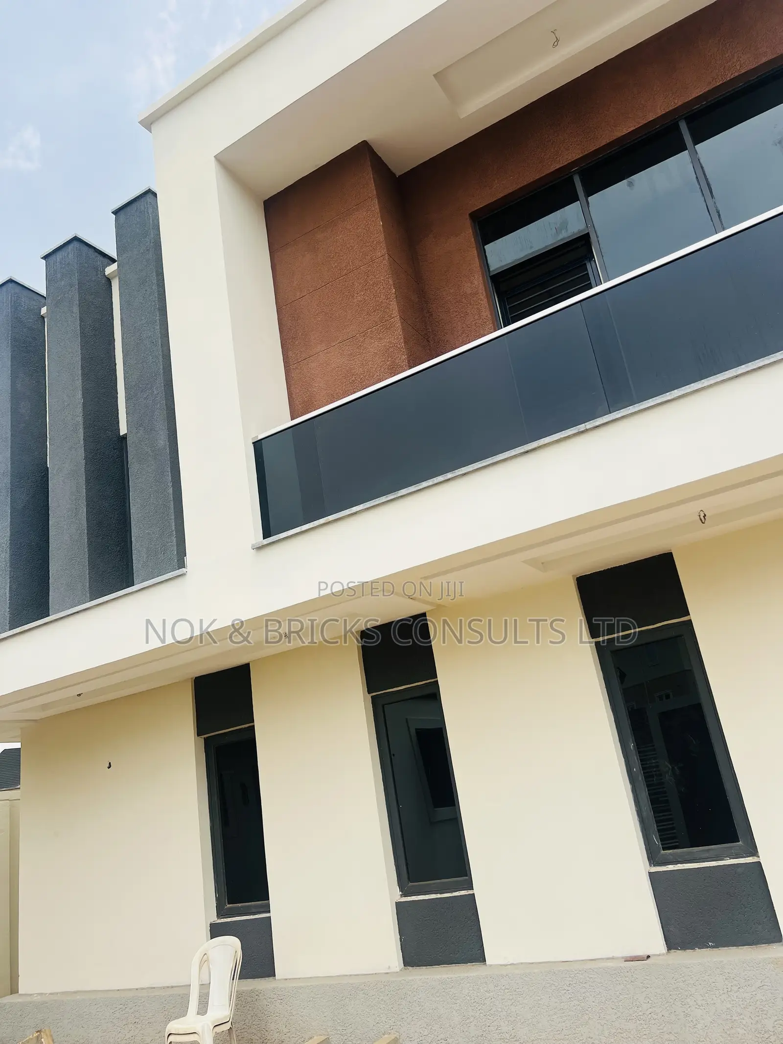 8bdrm Duplex in F01 Estate, Kubwa for sale in Kubwa