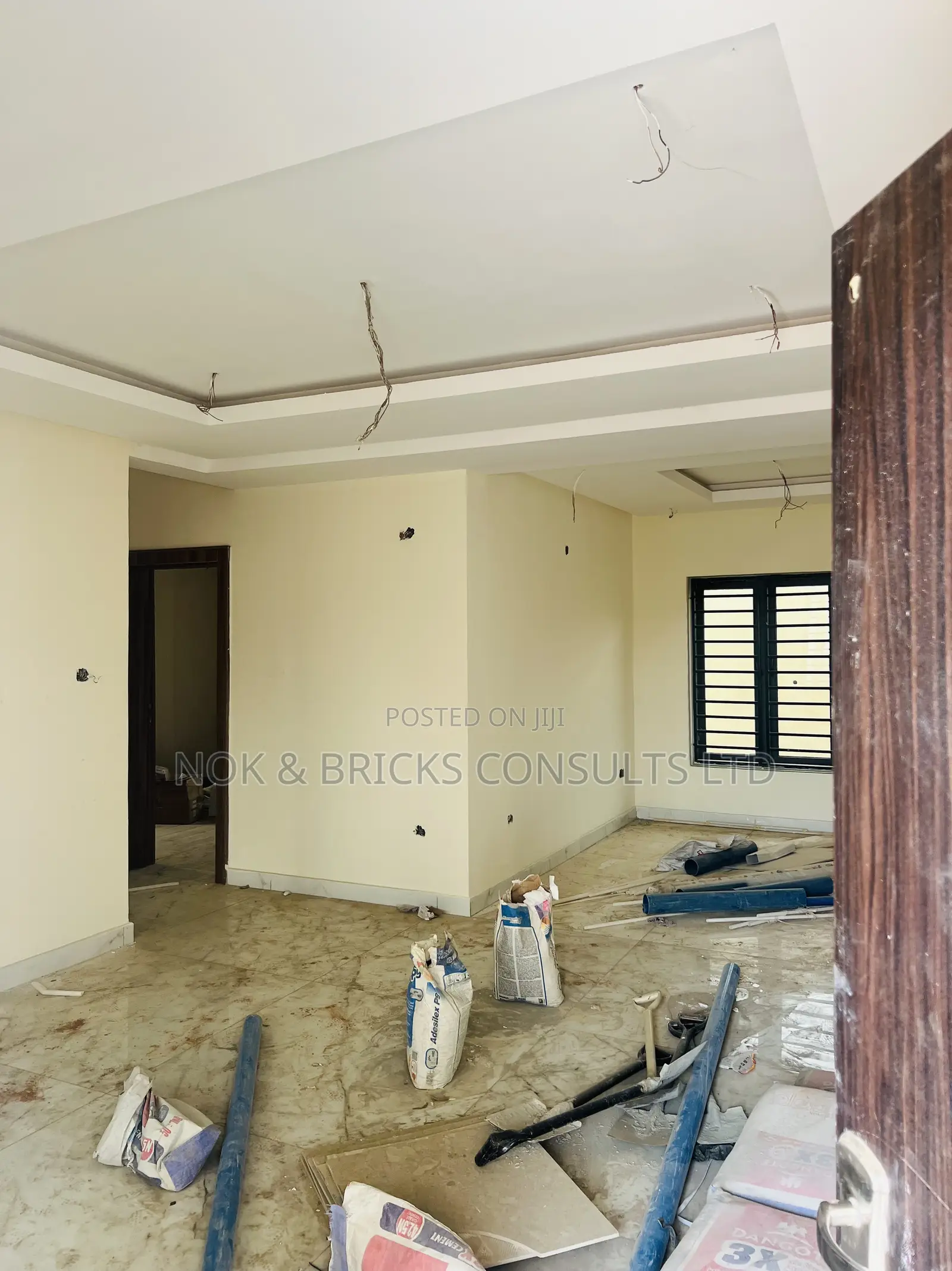 8bdrm Duplex in F01 Estate, Kubwa for sale in Kubwa