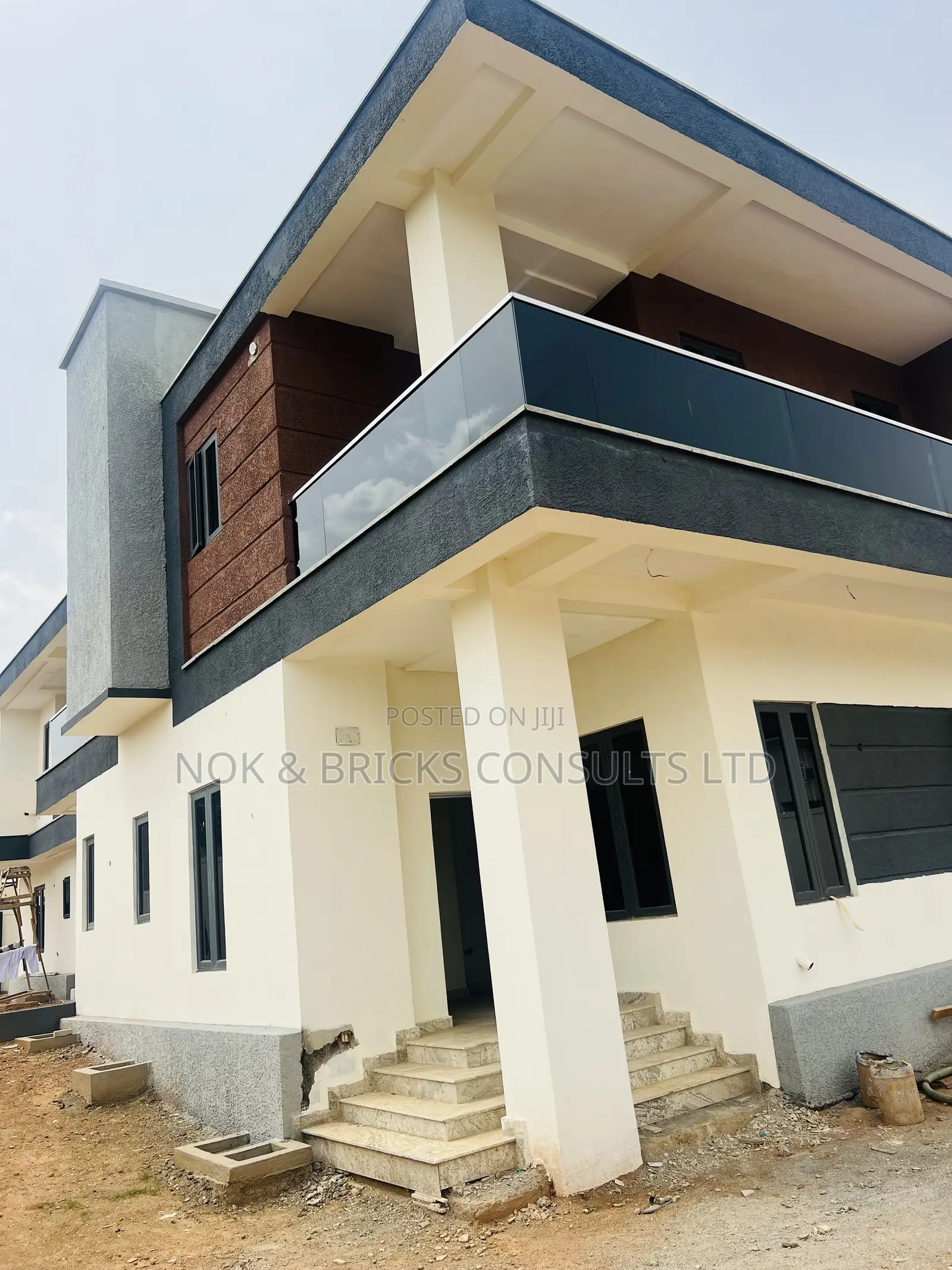 8bdrm Duplex in F01 Estate, Kubwa for sale in Kubwa
