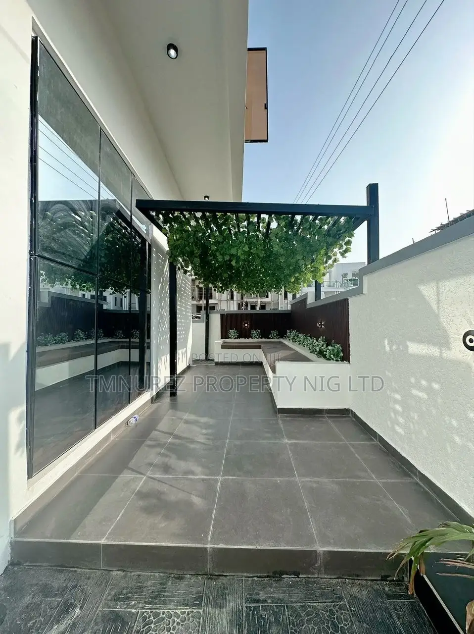 4bdrm Duplex in Ajah for sale in Ajah