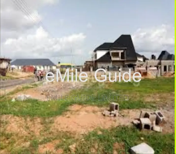 Estate Corner Piece, 400sqm. in Sabon Lugbe