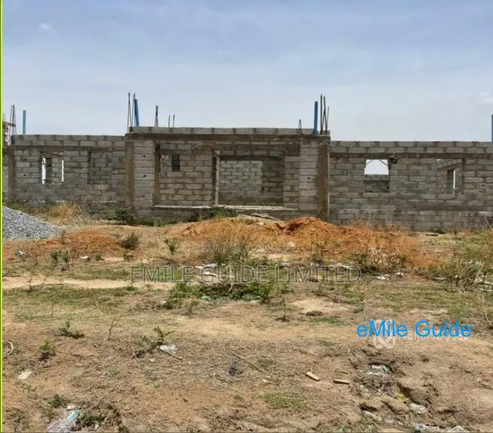 Excellent Flat 450sqm Estate Plot Behind Mantrac in Sabon Lugbe