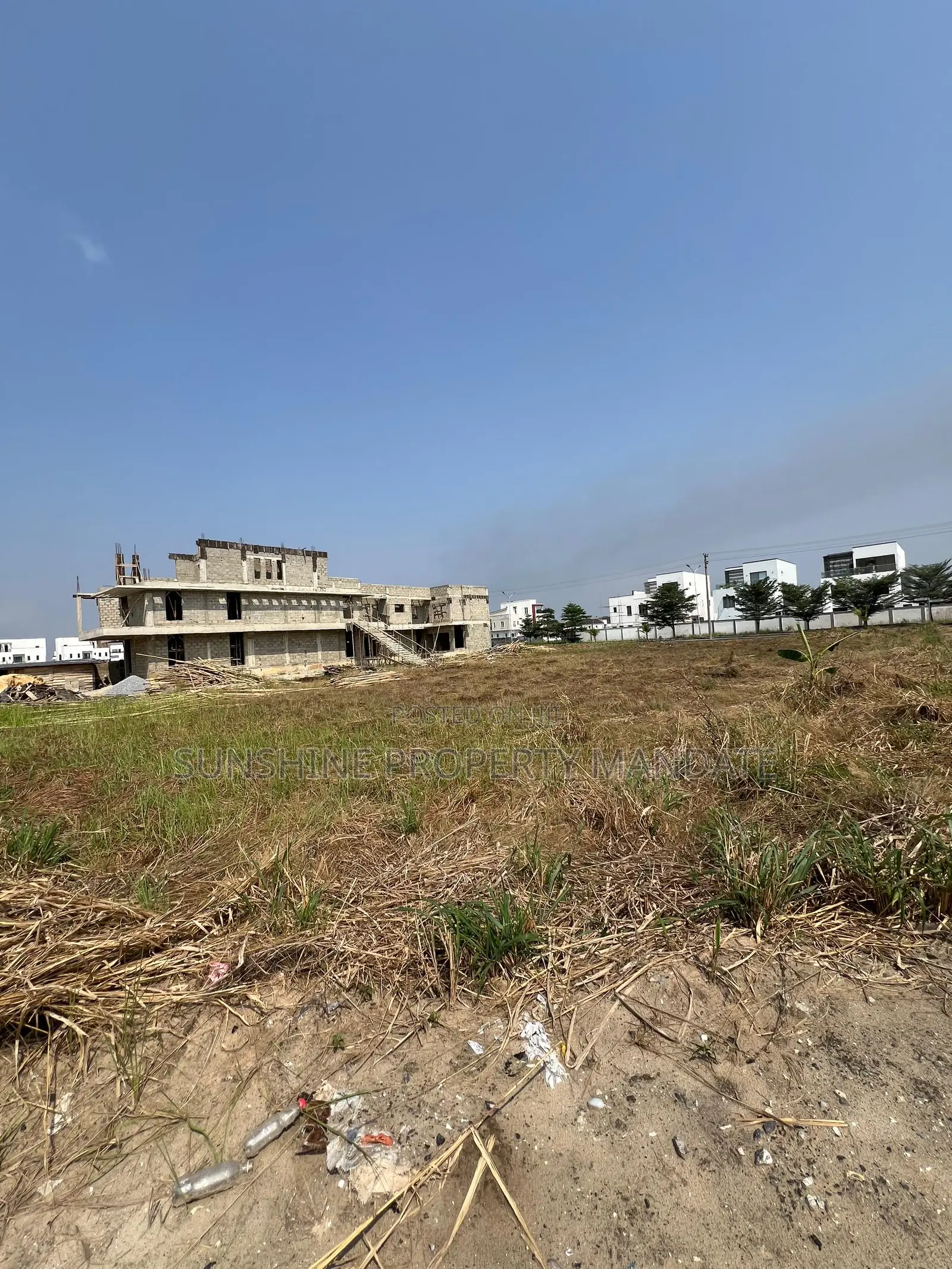 1000sqm Waterfront Land Available for Sale at Osapa, Lekki in Lekki