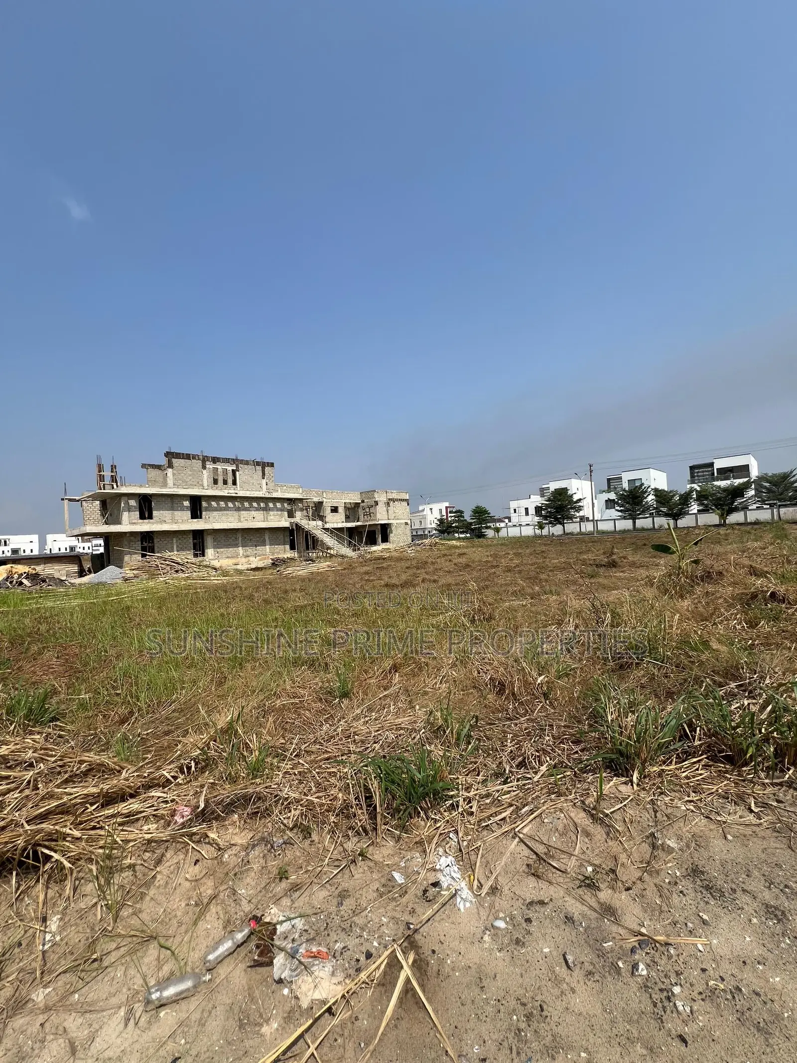 1000sqm Waterfront Land Available for Sale at Osapa, Lekki in Lekki
