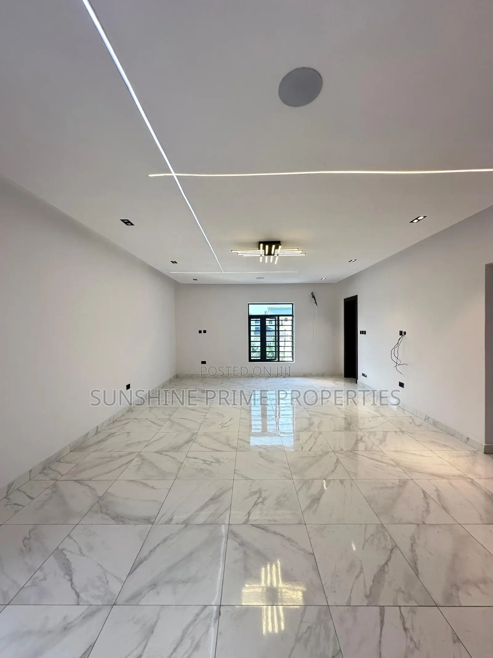 5bdrm Duplex in Lekki Phase for sale in Lekki