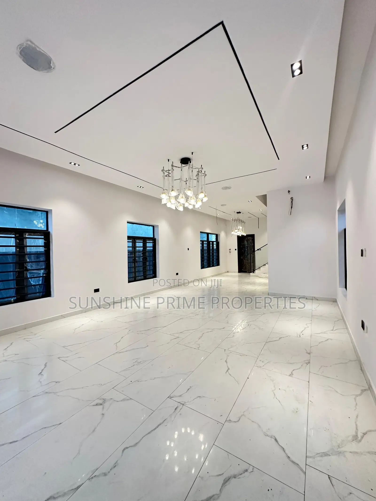 5bdrm Duplex in Lekki Phase for sale in Lekki