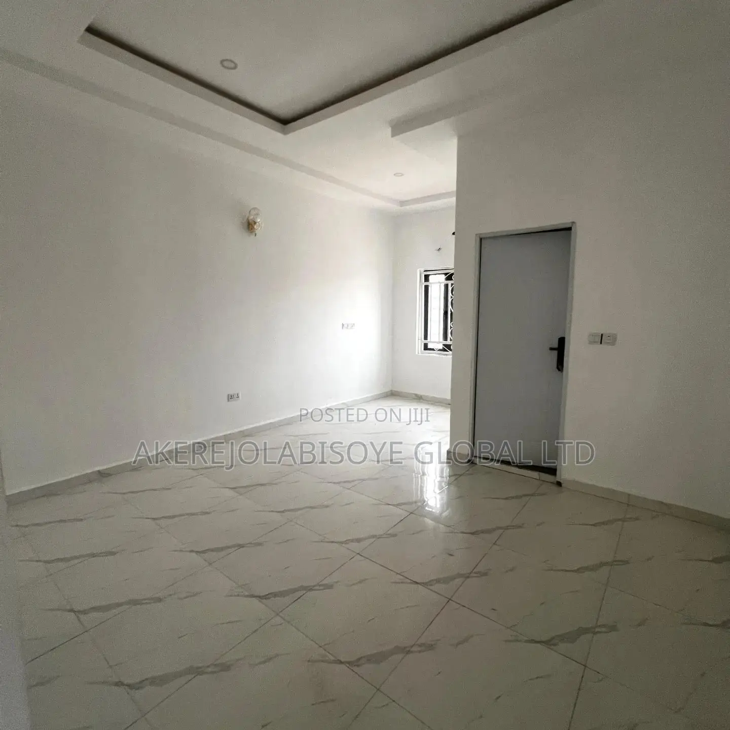 4bdrm Duplex in In An Estate for sale in Gwarinpa