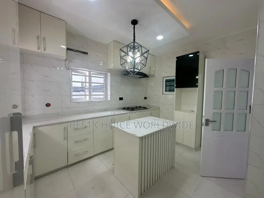 4bdrm Duplex in Aerodrome Gra, Ibadan for rent in Ibadan