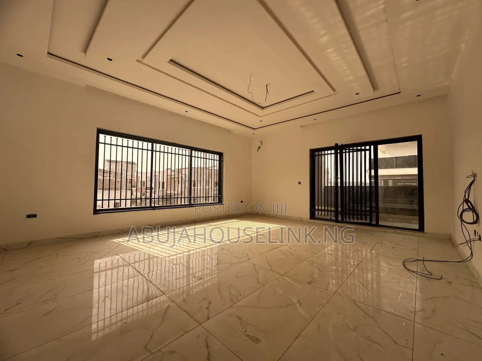 6bdrm Duplex in Guzape Abuja for sale in Guzape District