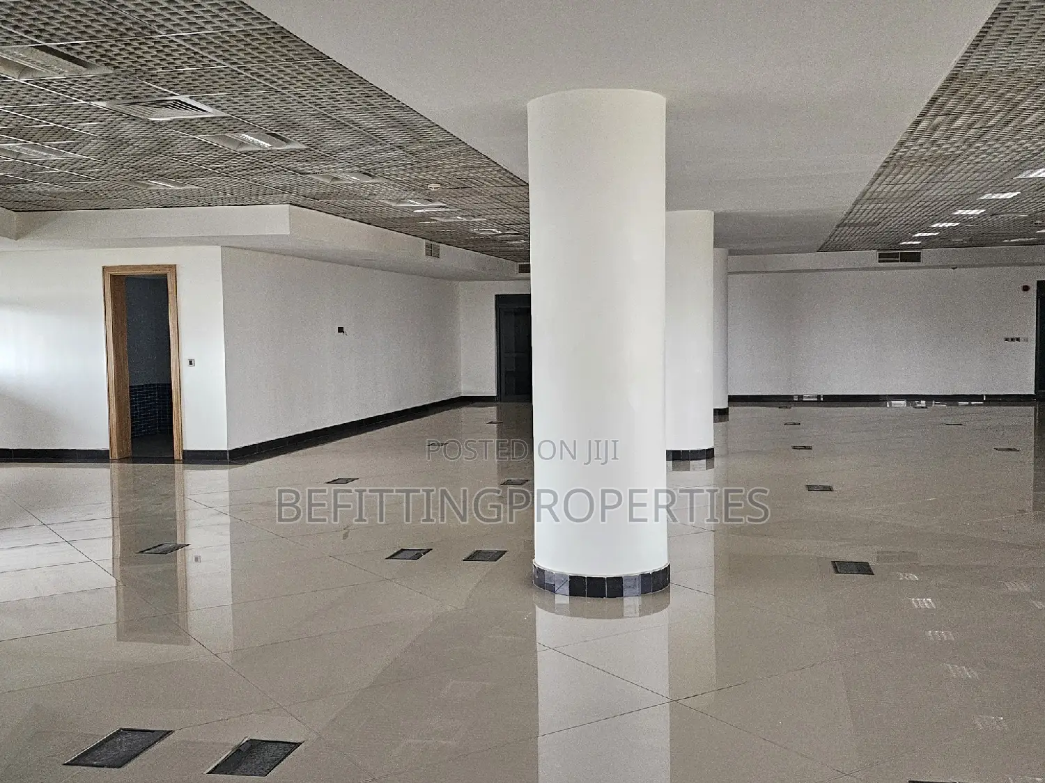 Exquisite 450sqm Office Space in Maitama for Rent in Maitama