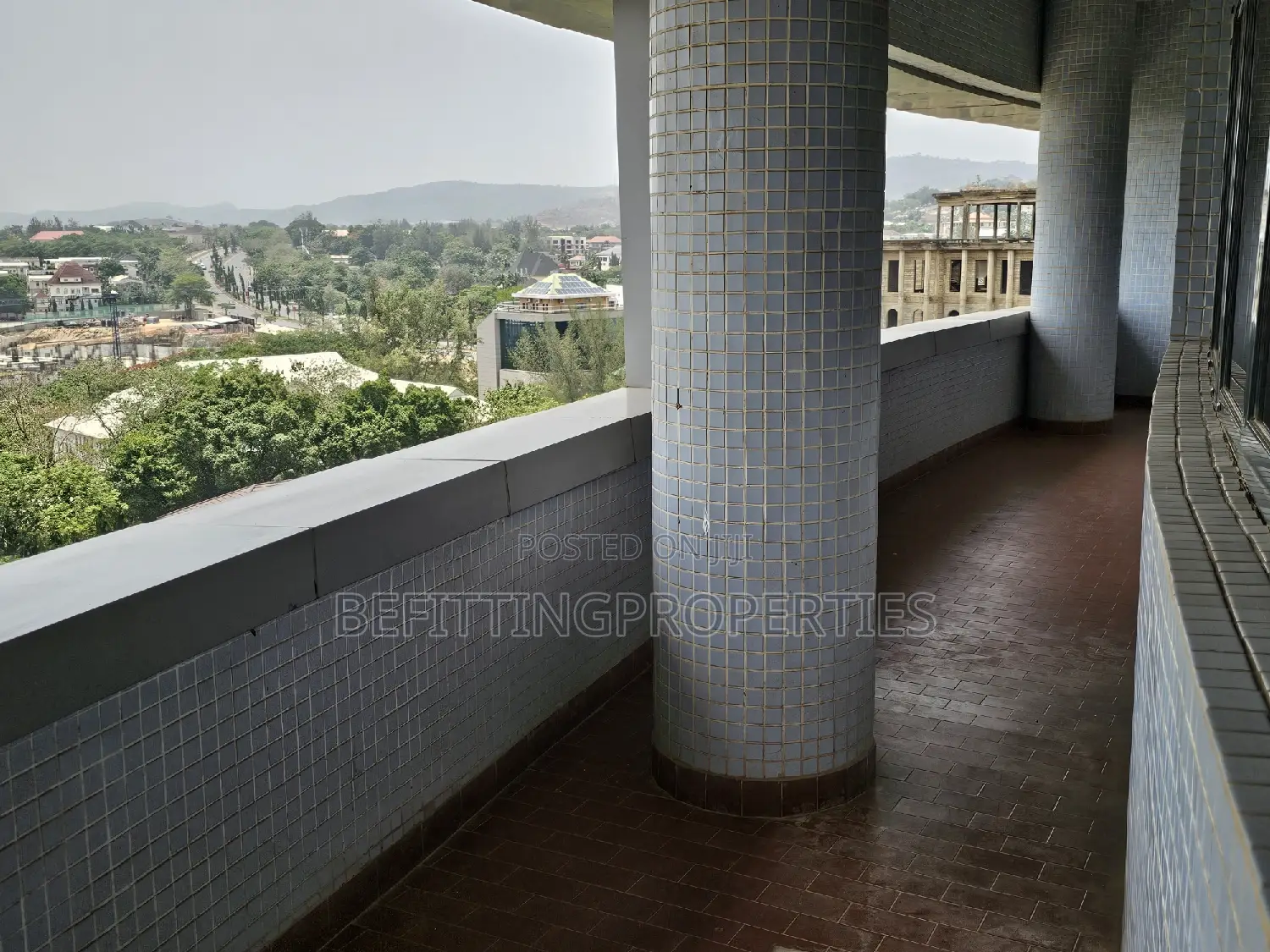 Exquisite 450sqm Office Space in Maitama for Rent in Maitama