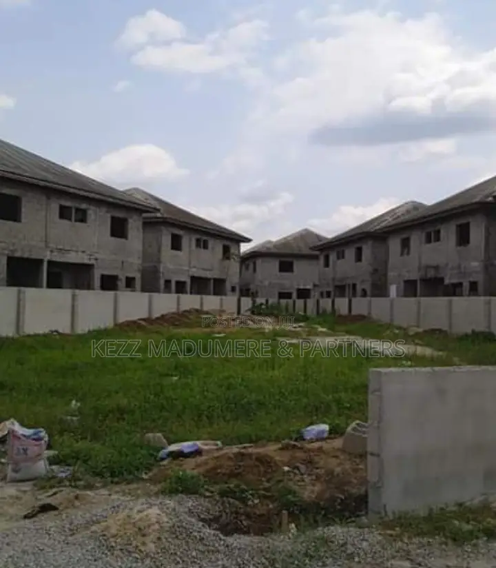 5bdrm Duplex in Rumudara , Port for sale in Port-Harcourt