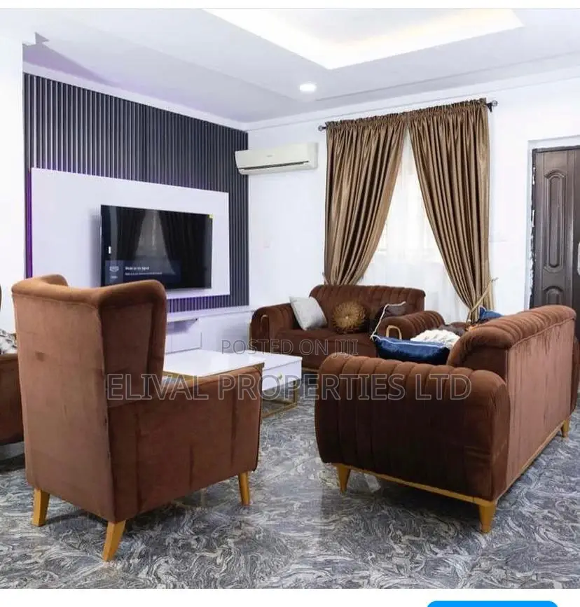 2 BEDROOM Beautifully Furnished and Serviced Apartment in Wuye
