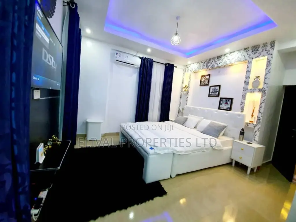 4bedrooom Luxurious Classy Serviced Apartment in Lekki Phase 1