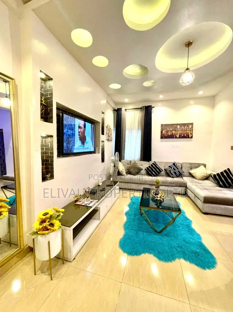 4bedrooom Luxurious Classy Serviced Apartment in Lekki Phase 1