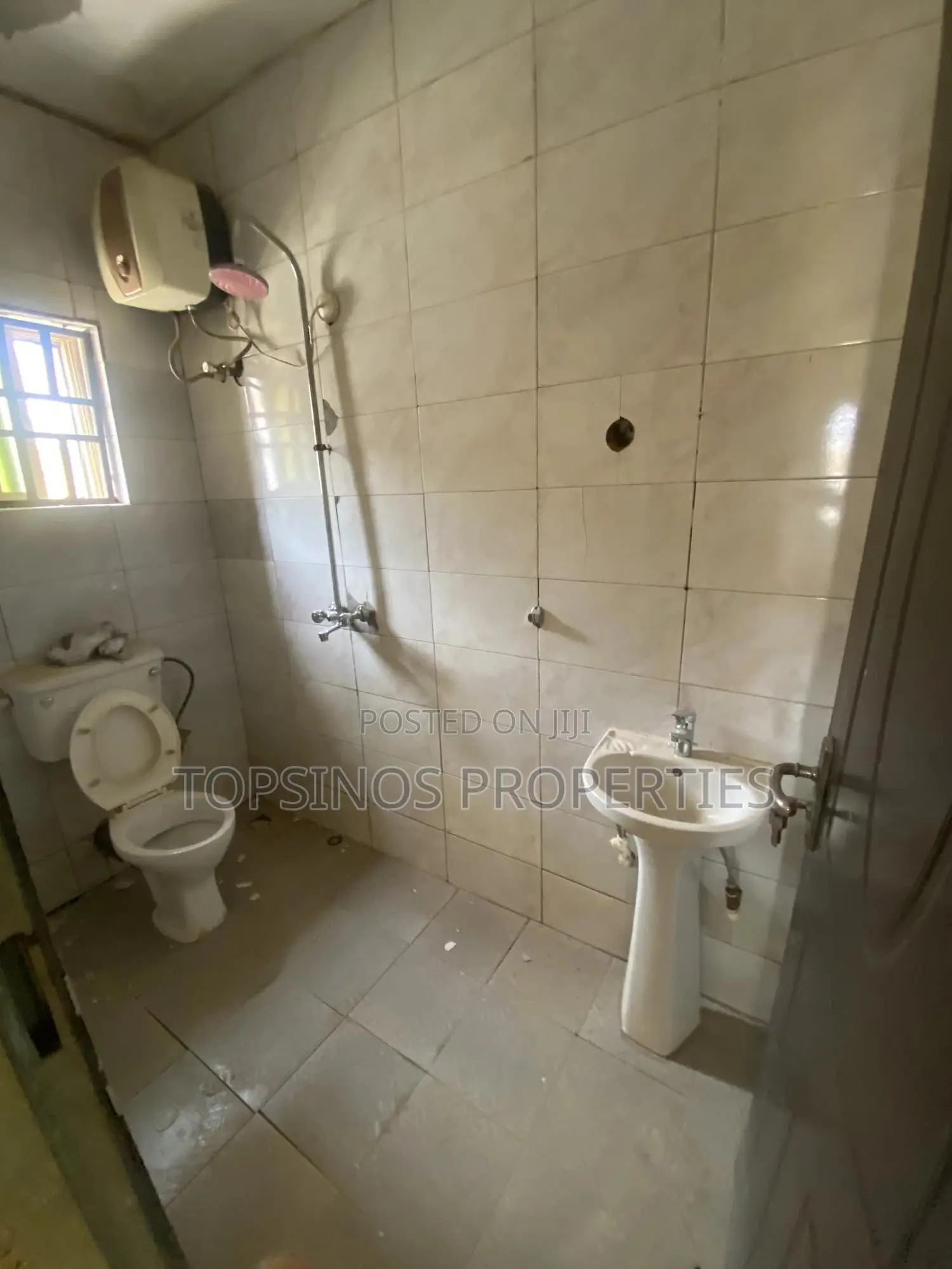 2bdrm Block of Flats in Dawaki for rent in Dawaki