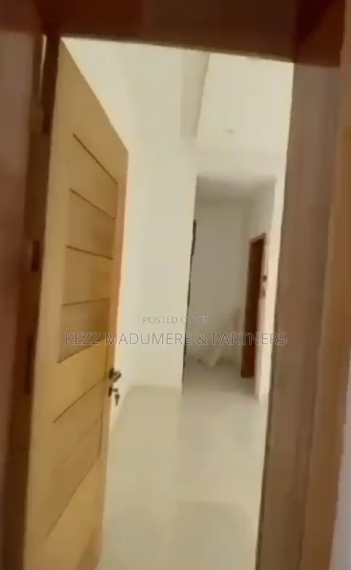 4bdrm Duplex in Centenary City for sale in Enugu
