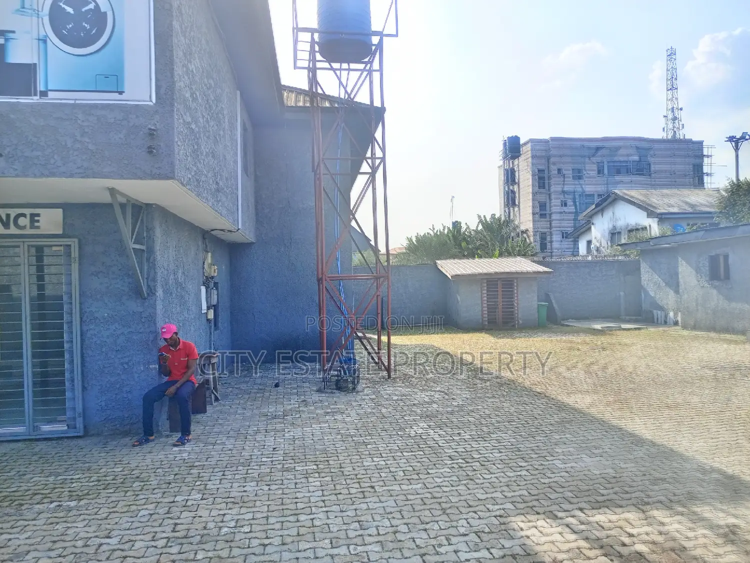 Alone in the Compound Commercial Building Complex for Lease in Port-Harcourt