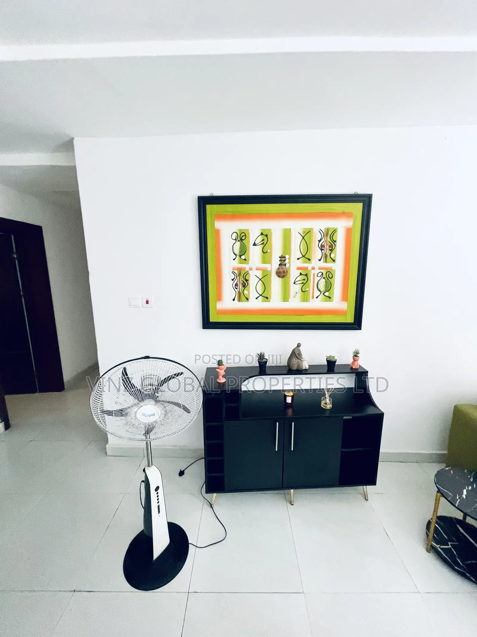 Exquisite One Bedroom Apartment With a Rooftop Lounge in Lekki