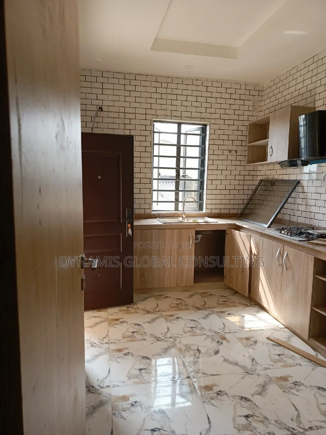 Furnished 2bdrm Block of Flats in Tijani Bello Close, Berger for sale in Berger