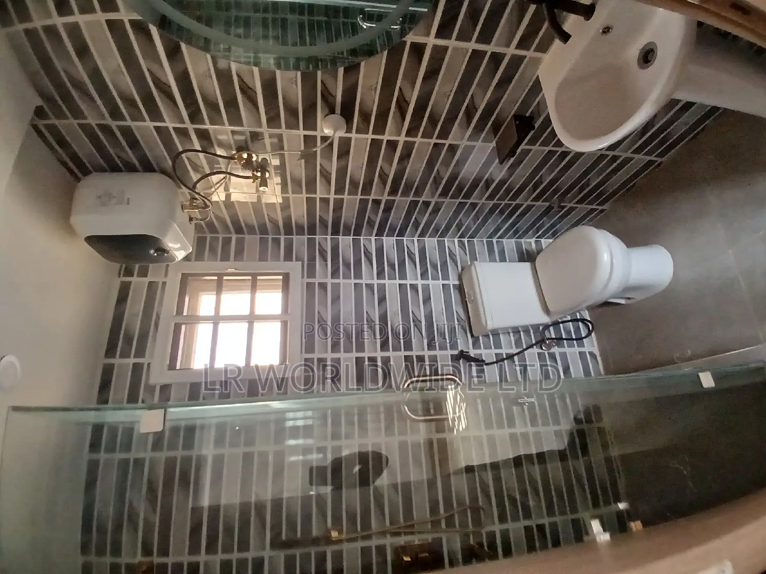 4bedroom Terrace Duplex in Lifecamp for Sale in Life Camp