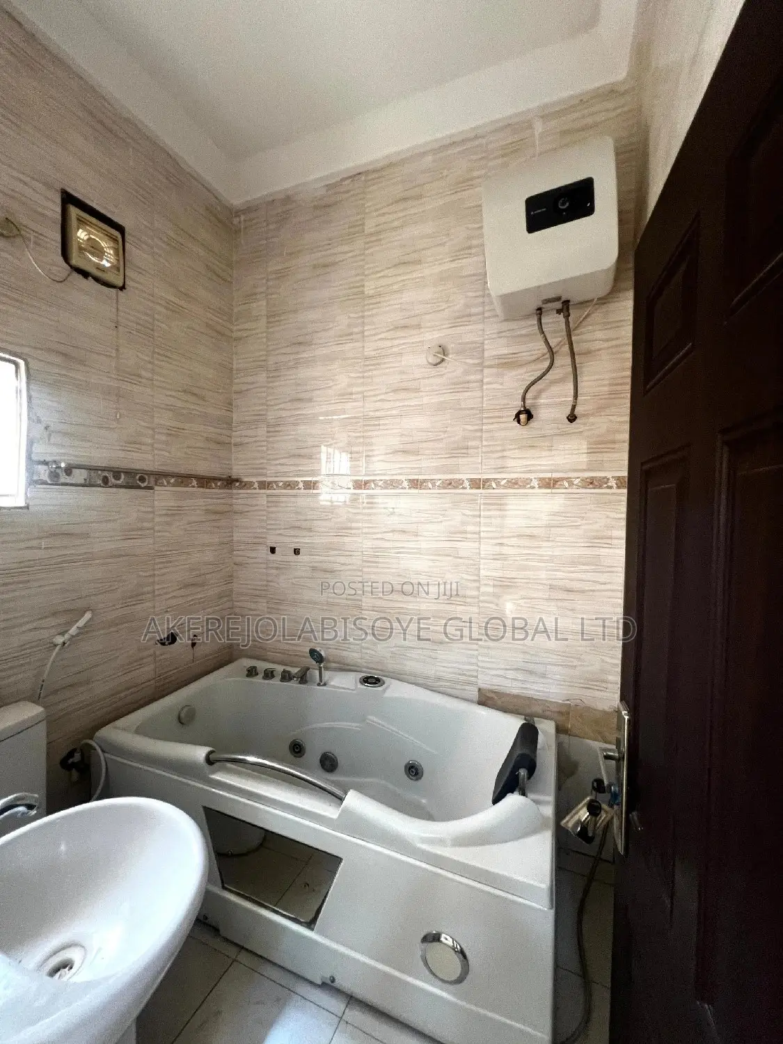 5bdrm Duplex in Gwarinpa for sale in Gwarinpa