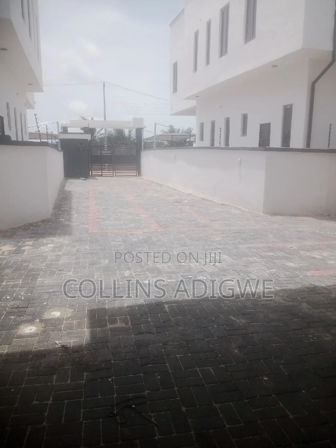 2bdrm Duplex in Abraham Adesanya for sale in Abraham Adesanya Estate