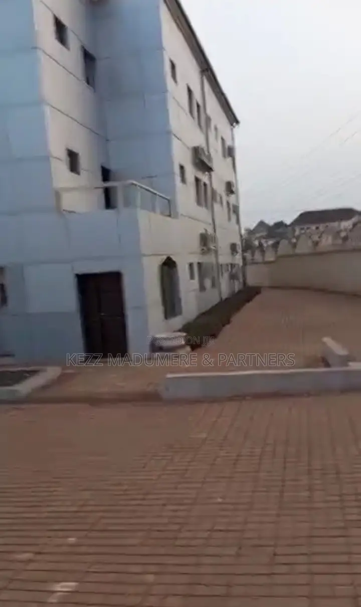 For Sale : 32 Rooms Hotel , Enugu in Enugu
