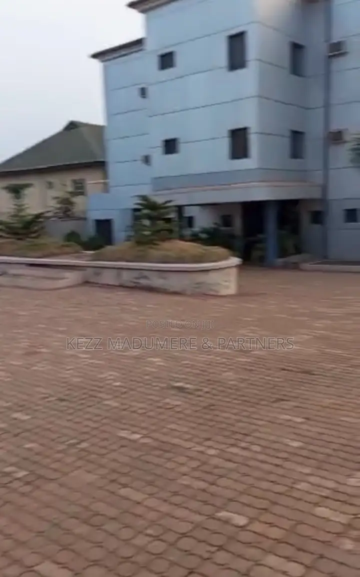 For Sale : 32 Rooms Hotel , Enugu in Enugu