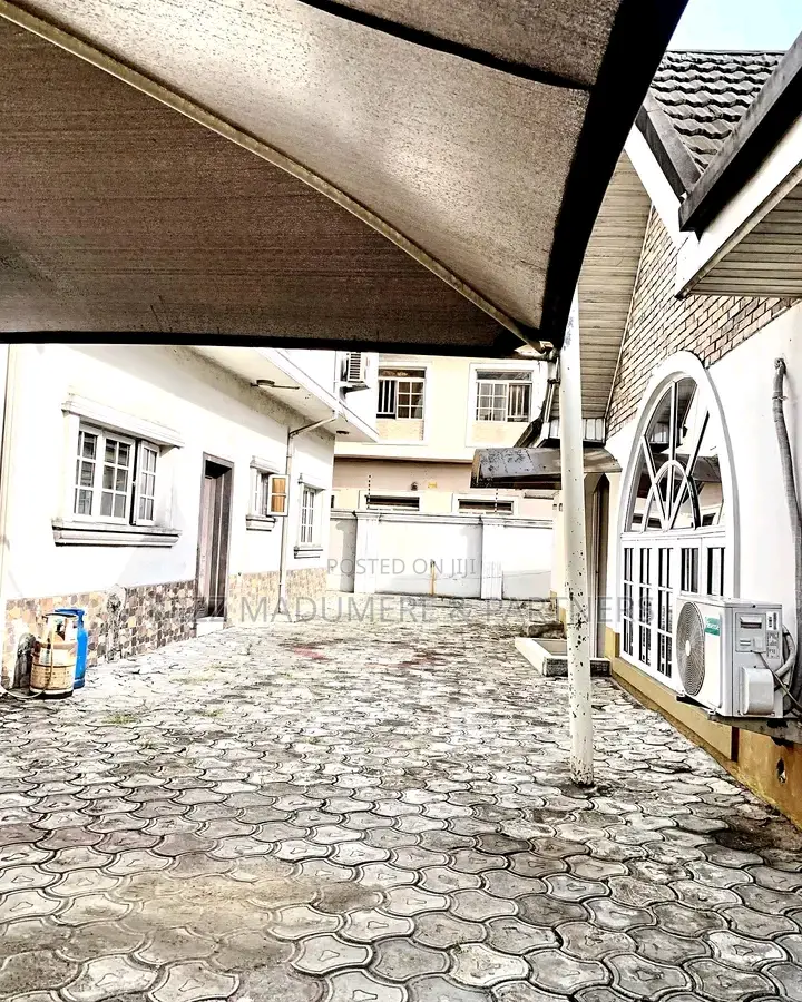 Furnished 5bdrm Duplex in Royal Palm Estate ,, Port-Harcourt for sale in Port-Harcourt