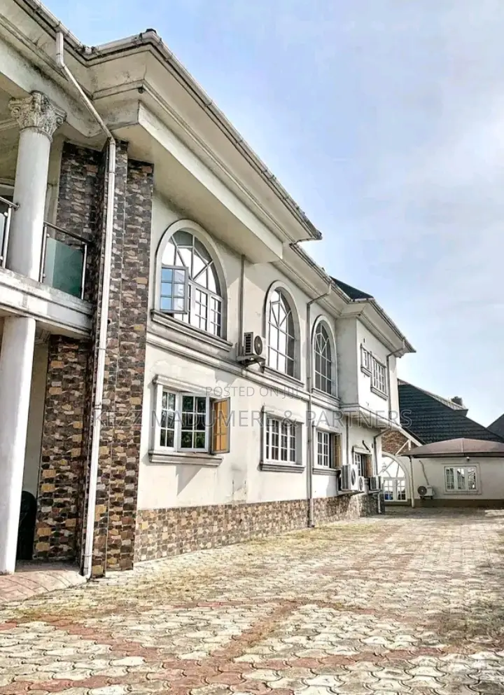 Furnished 5bdrm Duplex in Royal Palm Estate ,, Port-Harcourt for sale in Port-Harcourt