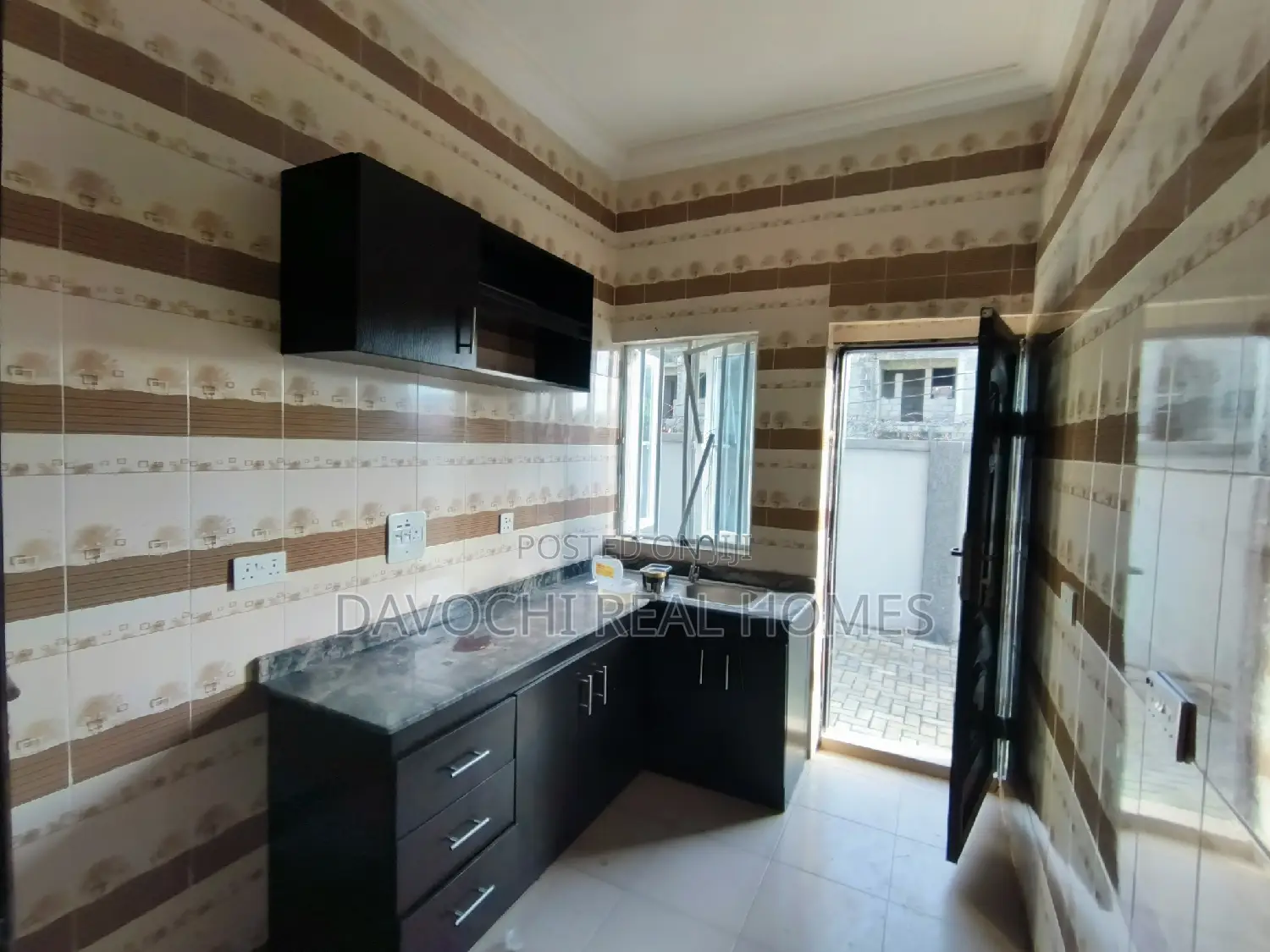 2bdrm Apartment in Silverland Estate for rent in Ajah
