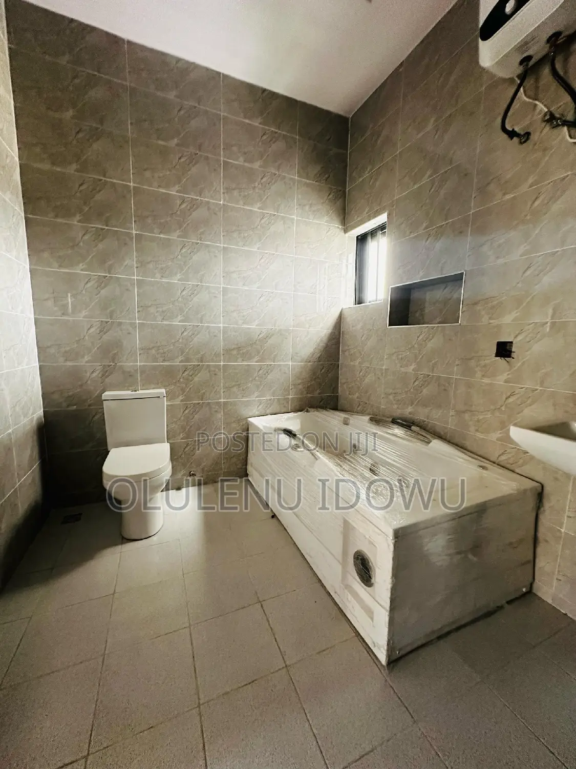 Furnished 5bdrm Duplex in Alimosho for sale in Alimosho